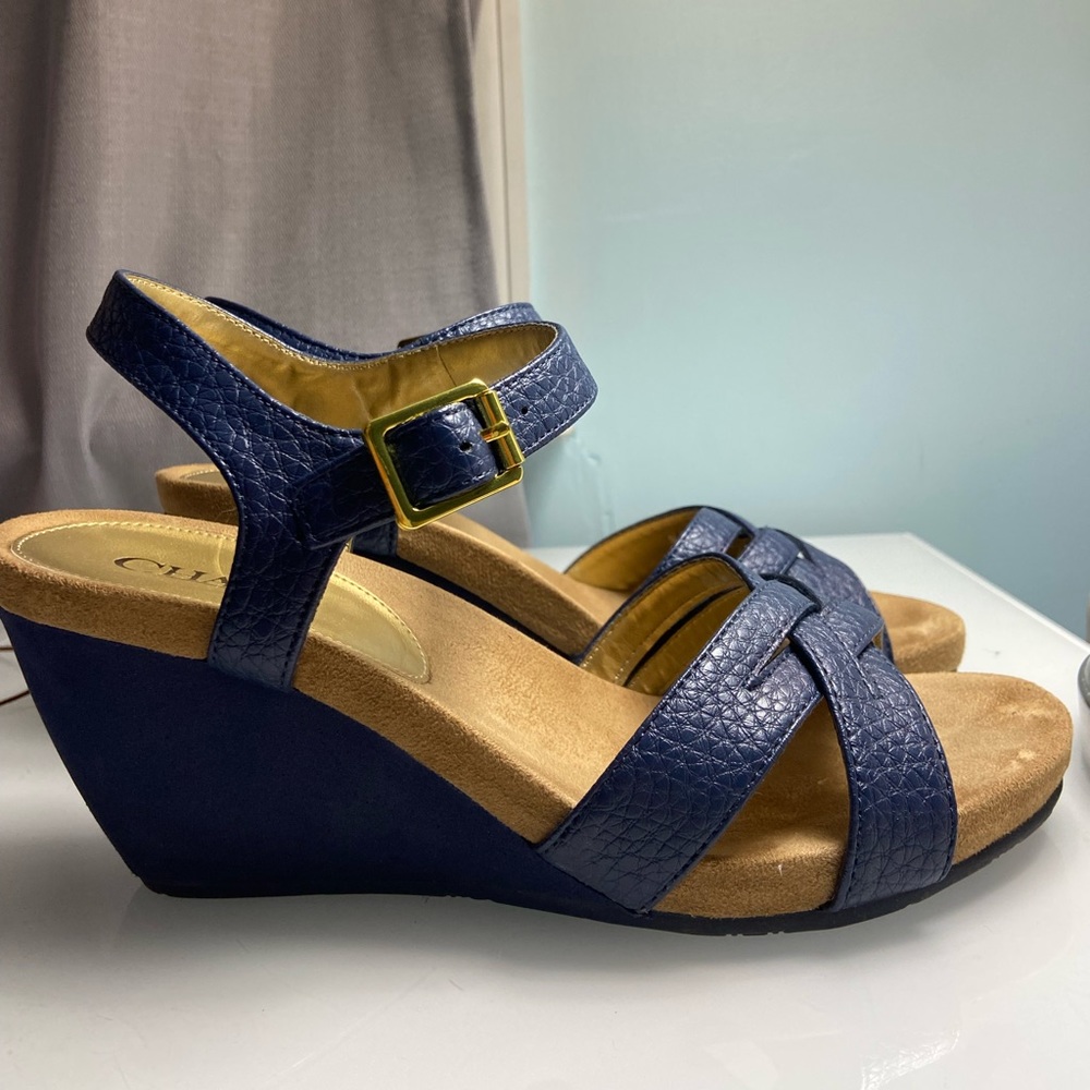Chaps Navy Wedge - Picture 2 of 10